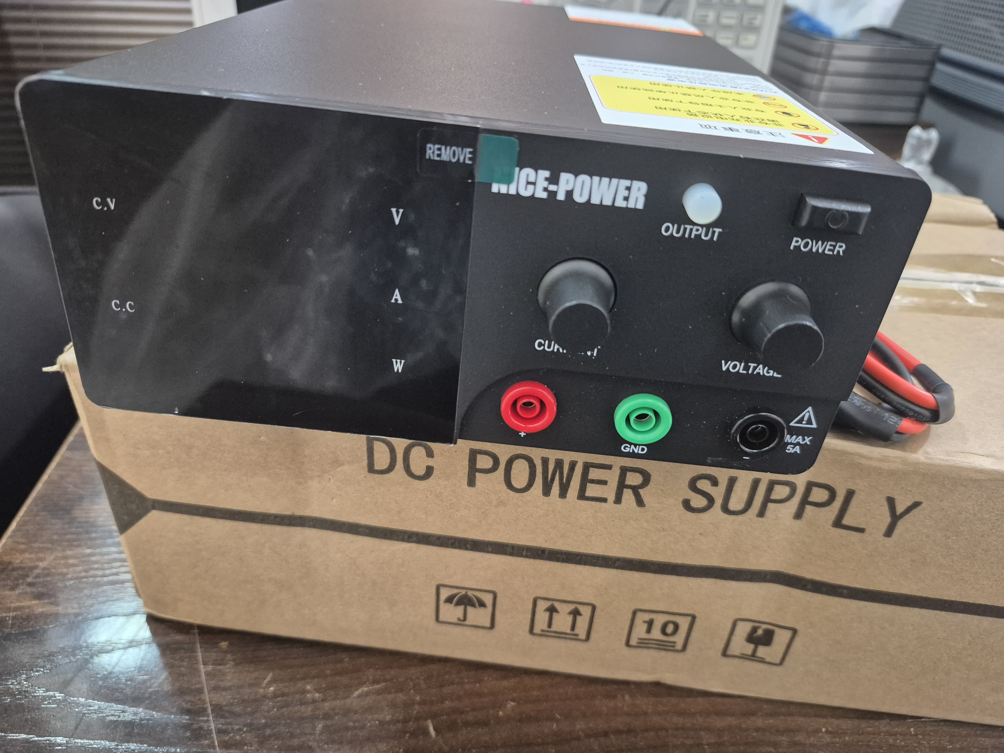منبع تغذیه سوئیچینگ دیجیتال متغیر   15 ولت 30 آمپر NICE-POWER