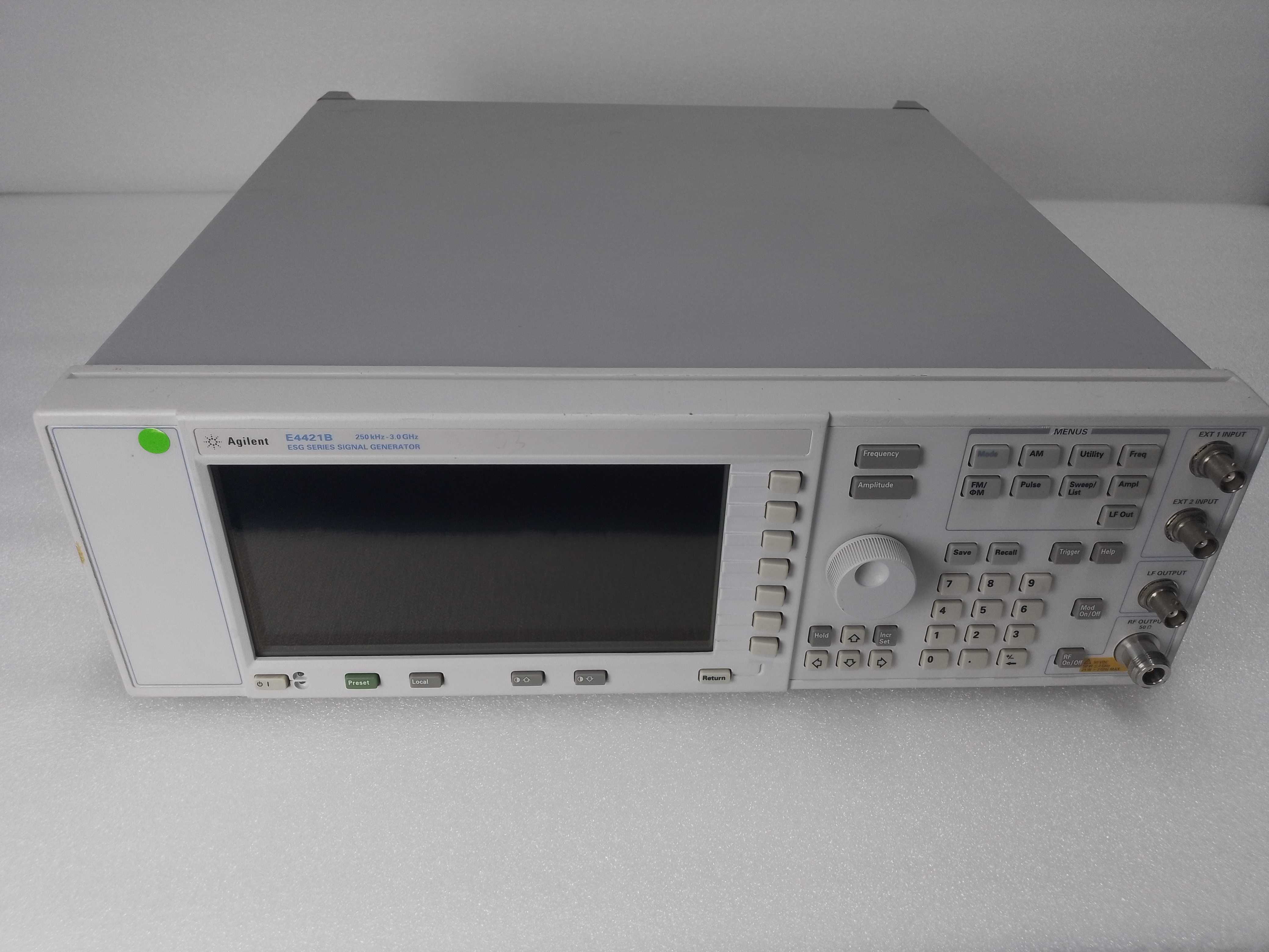 سیگنال ژنراتور 3 گیگاهرتز  Agilent E4421B