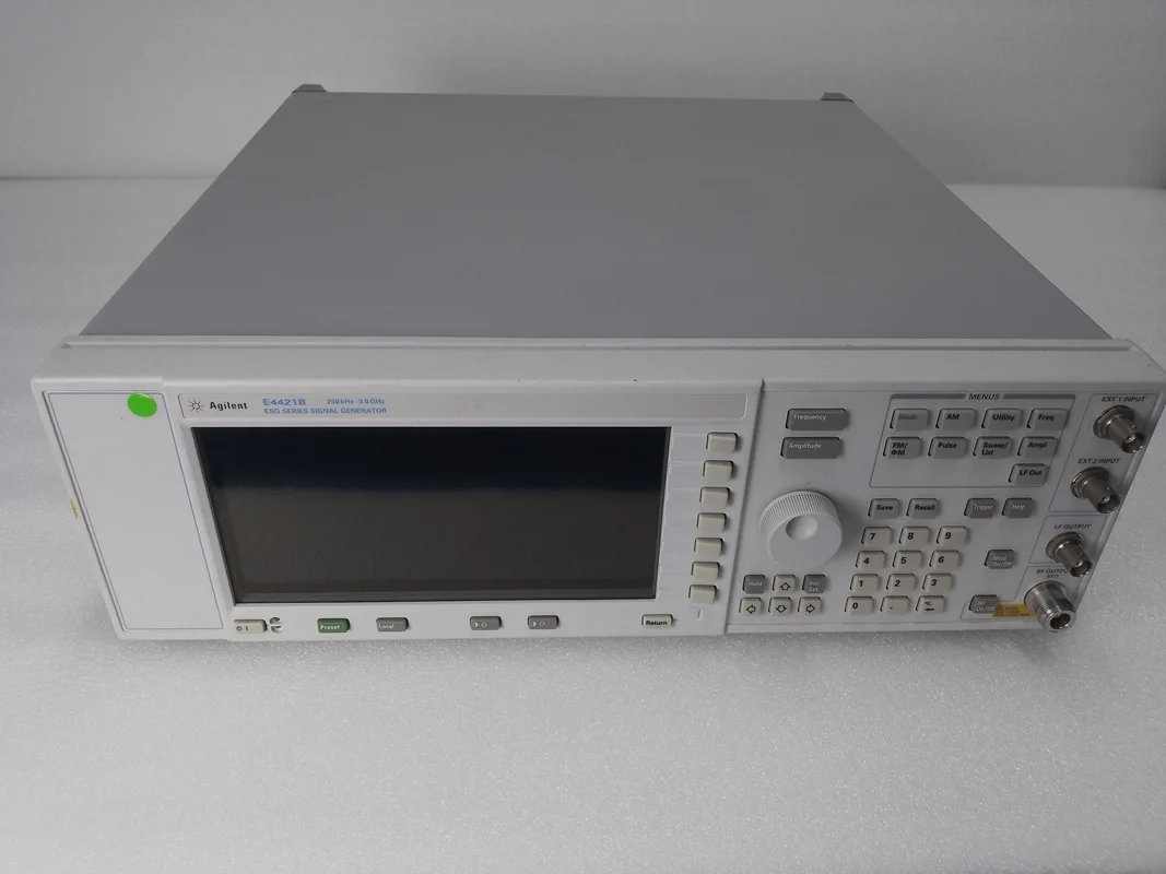 سیگنال ژنراتور 3 گیگاهرتز  Agilent E4421B